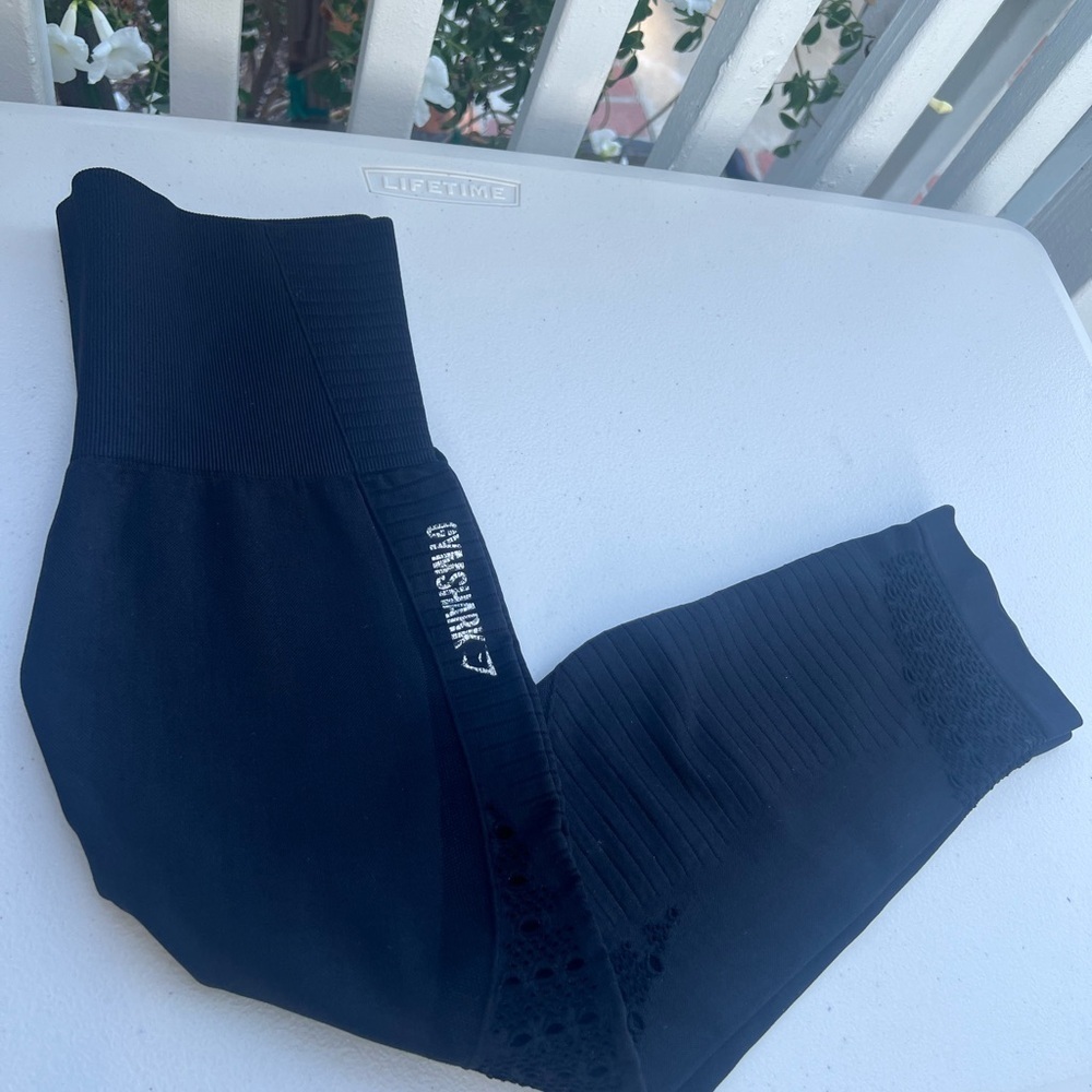 Gymshark Black Leggings women’s size Small
